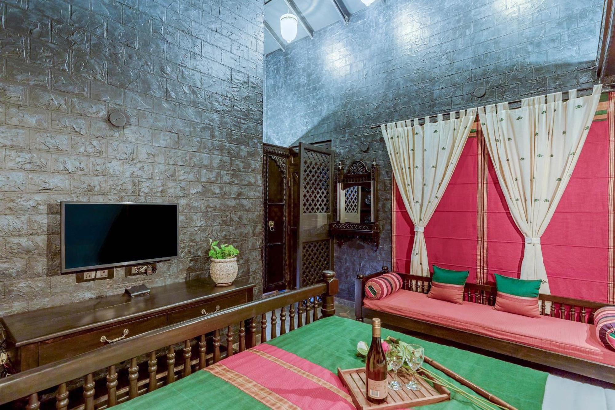 Dio Regaalo Theme Resort, Ratnāgiri Exterior foto